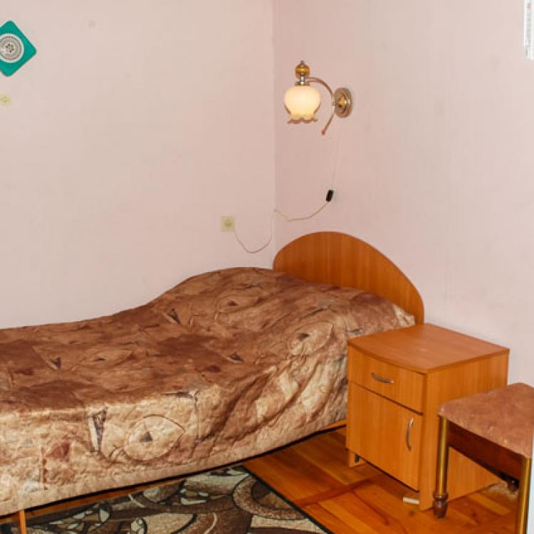 1 местный 1 комнатный 3 категории с удобствами на этаже санатория Целебный ключ в Ессентуках