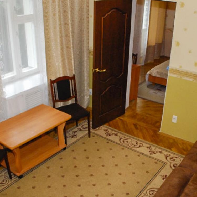 Гостиная в 2 местном 2 комнатном Люксе санатория Целебный ключ в Ессентуках